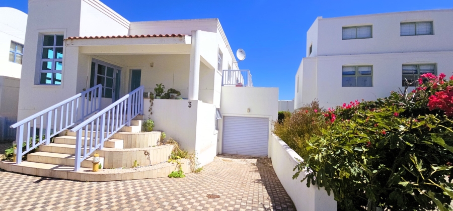 5 Bedroom Property for Sale in Paradise Beach Western Cape